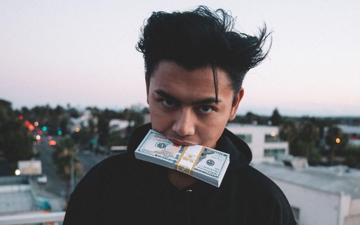 Justin Escalona Net Worth - Find Out How Rich the Filmmaker is